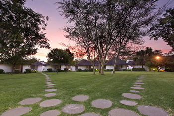 Protea Hotel by Marriott Oudtshoorn Riempie Estate 3*