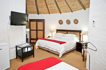 Protea Hotel by Marriott Oudtshoorn Riempie Estate 3*