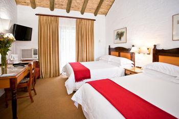 Protea Hotel by Marriott Oudtshoorn Riempie Estate 3*