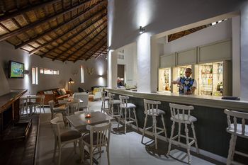 Protea Hotel by Marriott Oudtshoorn Riempie Estate 3*
