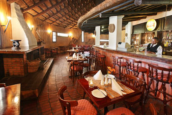 Protea Hotel by Marriott Oudtshoorn Riempie Estate 3*