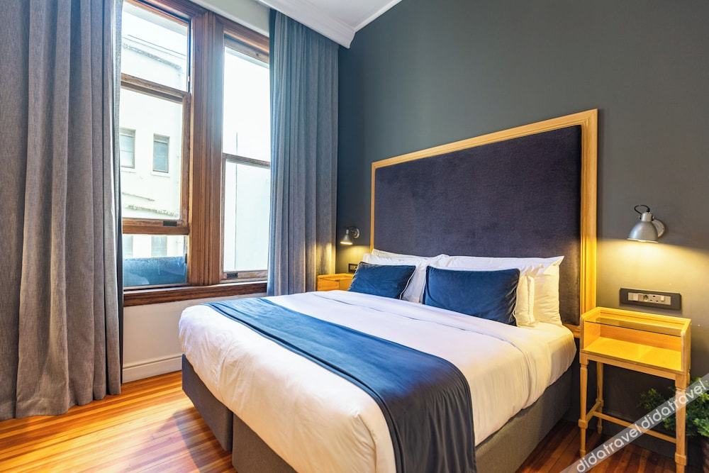 Old Bank Hotel 4*