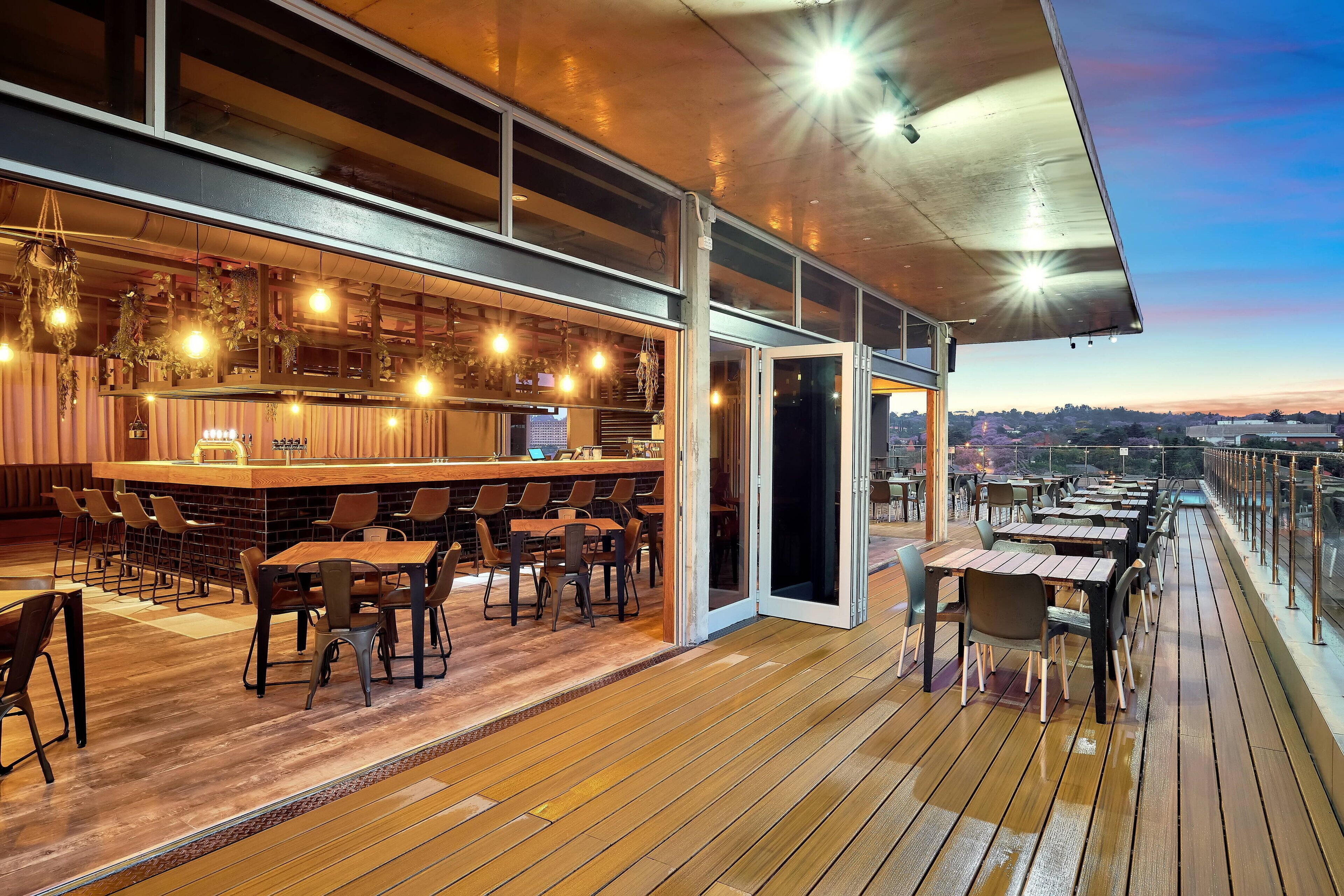 Protea Hotel by Marriott Pretoria Loftus Park 3*