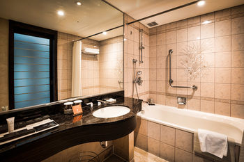 Lotte Hotel Busan 5*