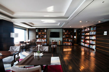 Lotte Hotel Busan 5*