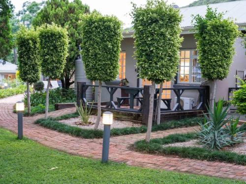 Chicane Bed and Breakfast 4*