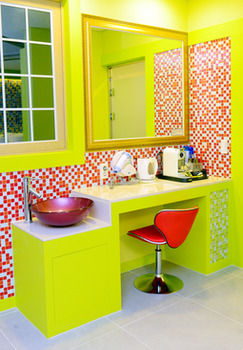 Sugar Hotel 3*