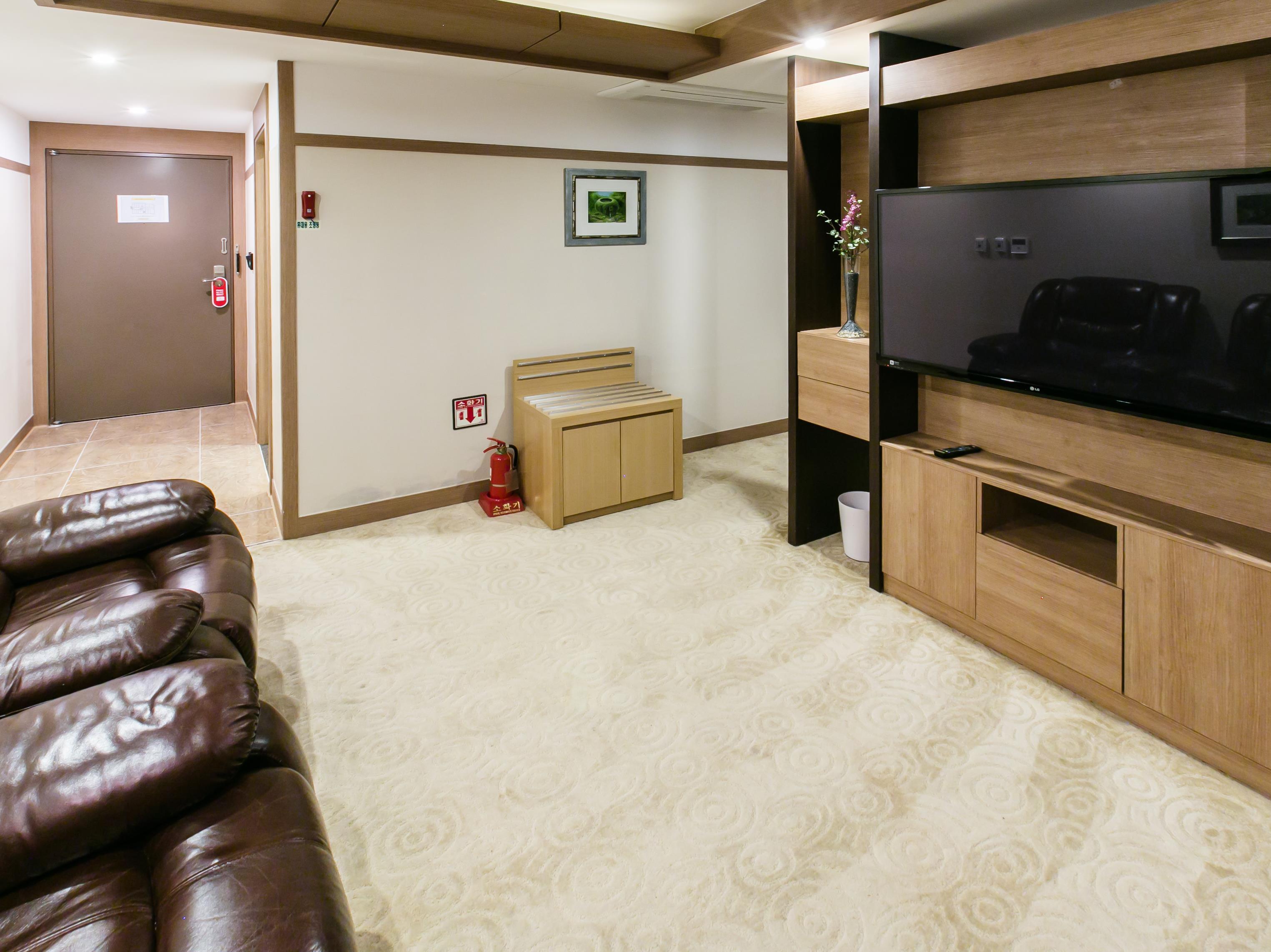 Gyeongju Tourist Hotel GG 3*