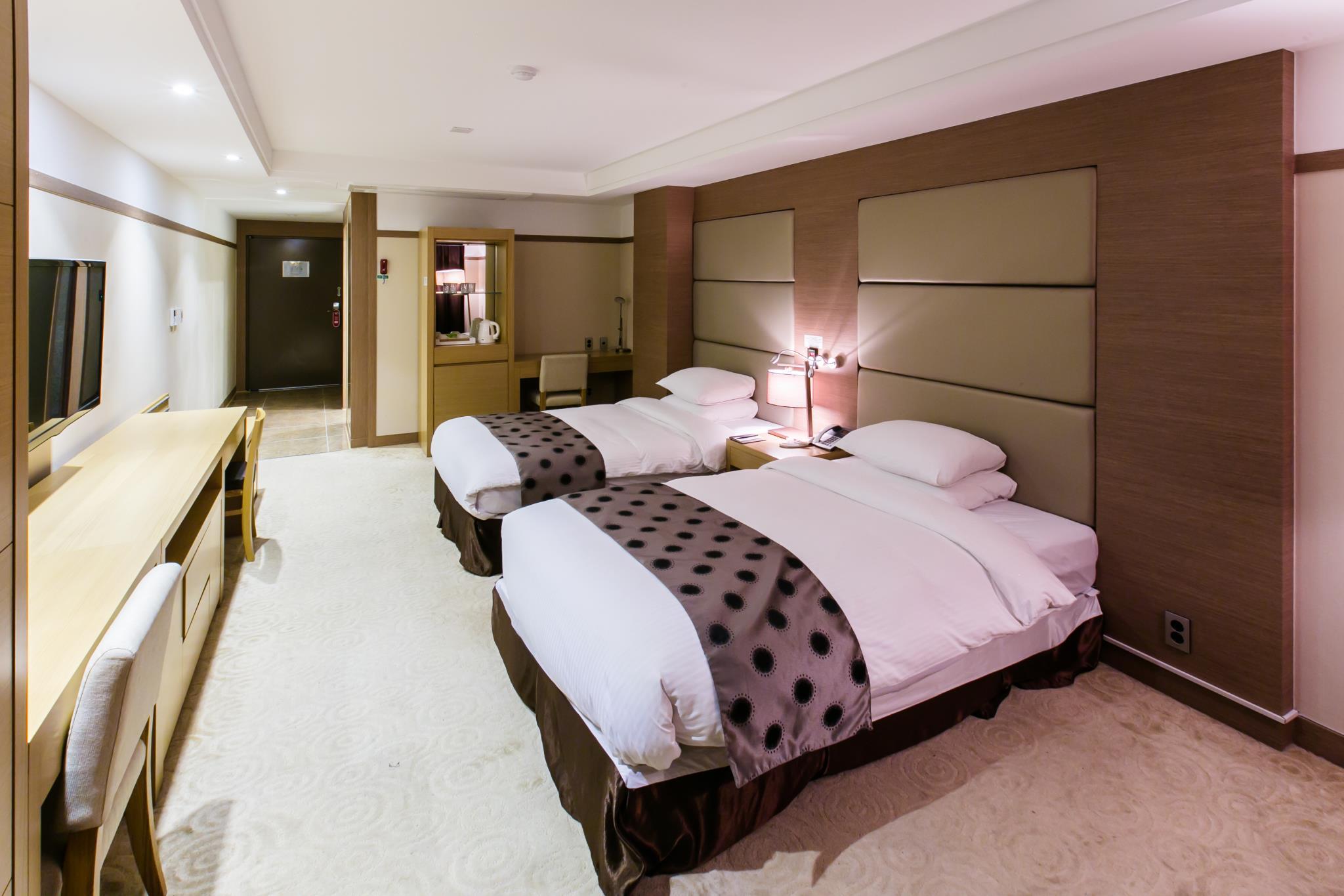 Gyeongju Tourist Hotel GG 3*