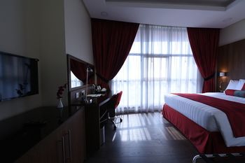 Ramada Encore by Wyndham Kuwait Downtown 4*
