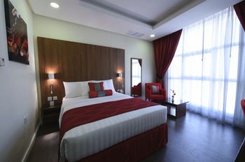 Ramada Encore by Wyndham Kuwait Downtown 4*