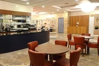 Ramada Encore by Wyndham Kuwait Downtown 4*