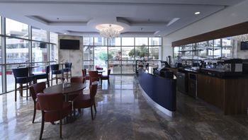 Ramada Encore by Wyndham Kuwait Downtown 4*