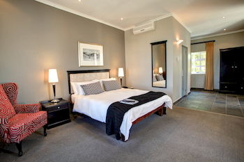 Protea Hotel by Marriott Mossel Bay 4*