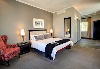 Protea Hotel by Marriott Mossel Bay 4*