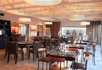 Protea Hotel by Marriott Mossel Bay 4*