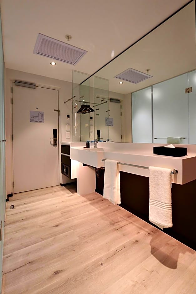 Hotel Sky Cape Town 3*