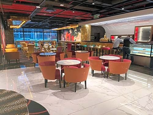 Hotel Sky Cape Town 3*