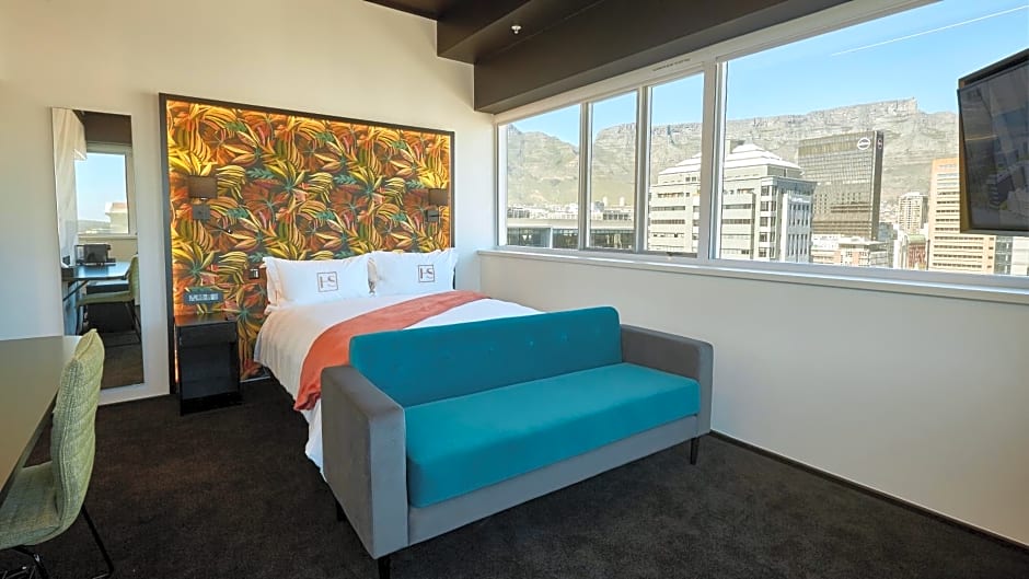 Hotel Sky Cape Town 3*