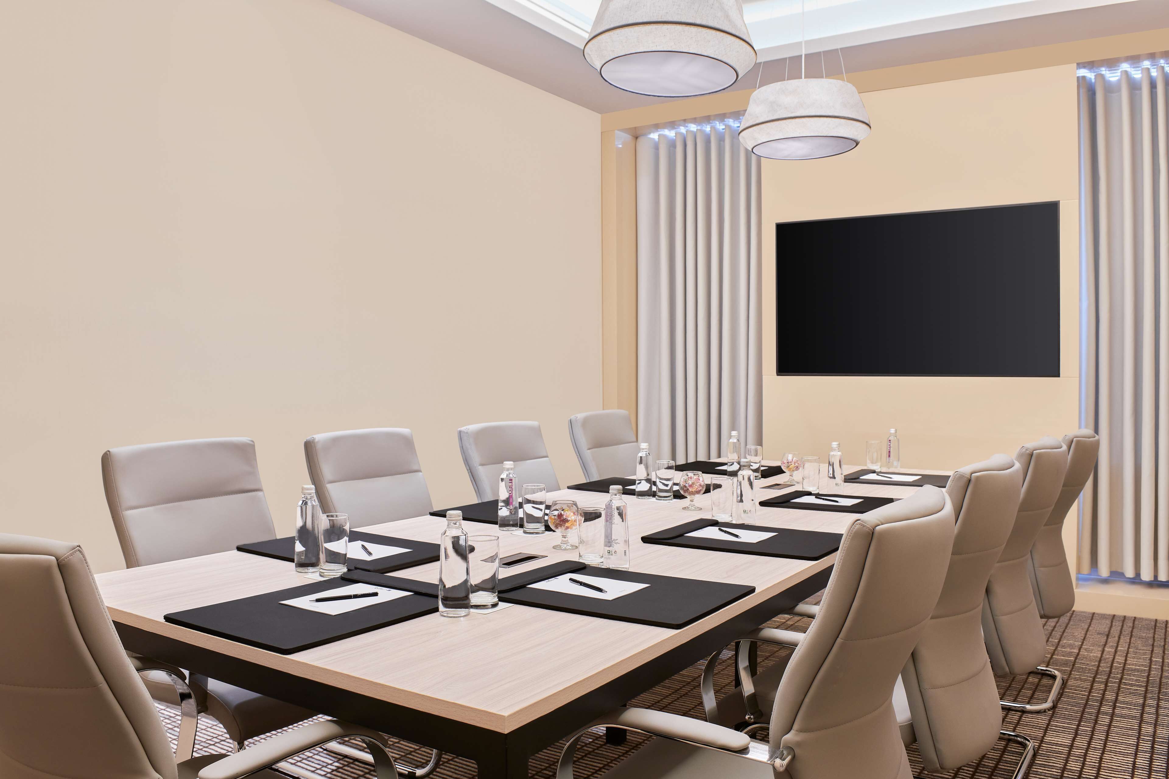 Radisson Blu Hotel Riyadh Convention And Exhibition Center 5*