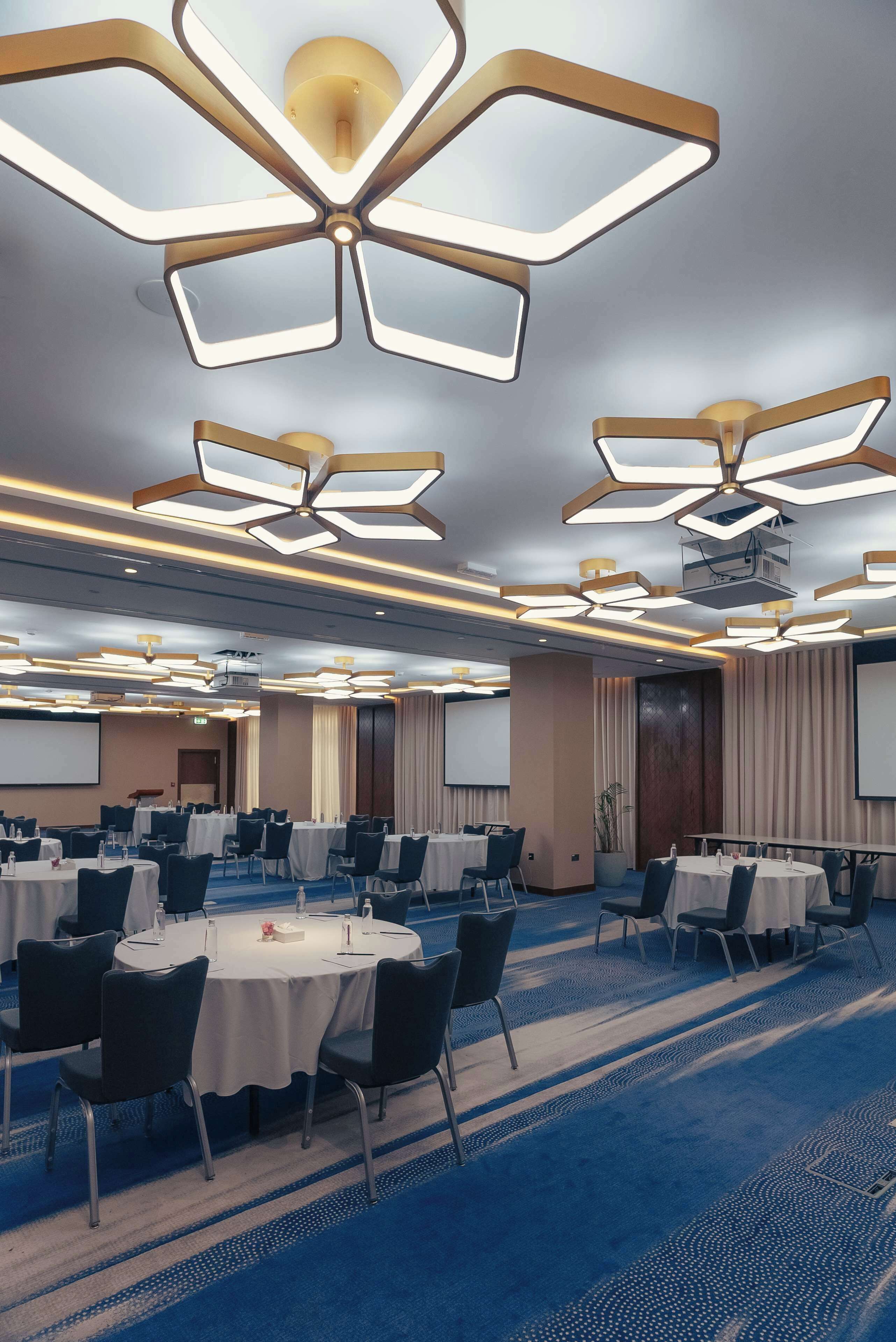 Radisson Blu Hotel Riyadh Convention And Exhibition Center 5*