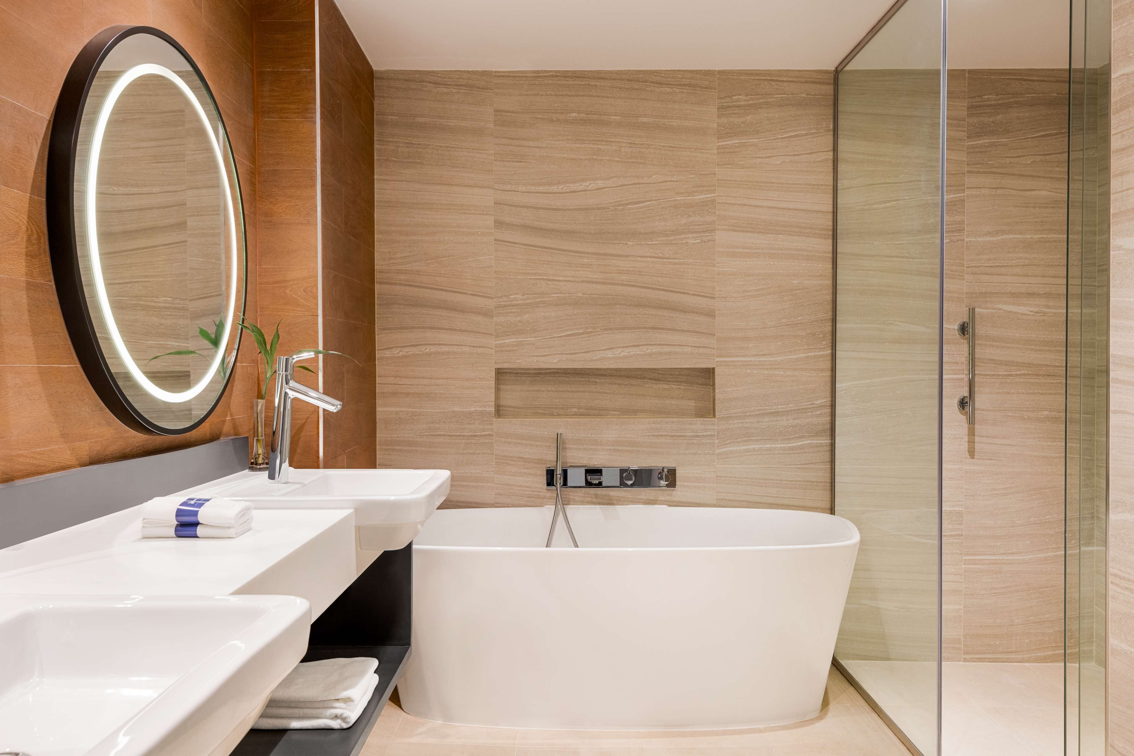 Radisson Blu Hotel Riyadh Convention And Exhibition Center 5*