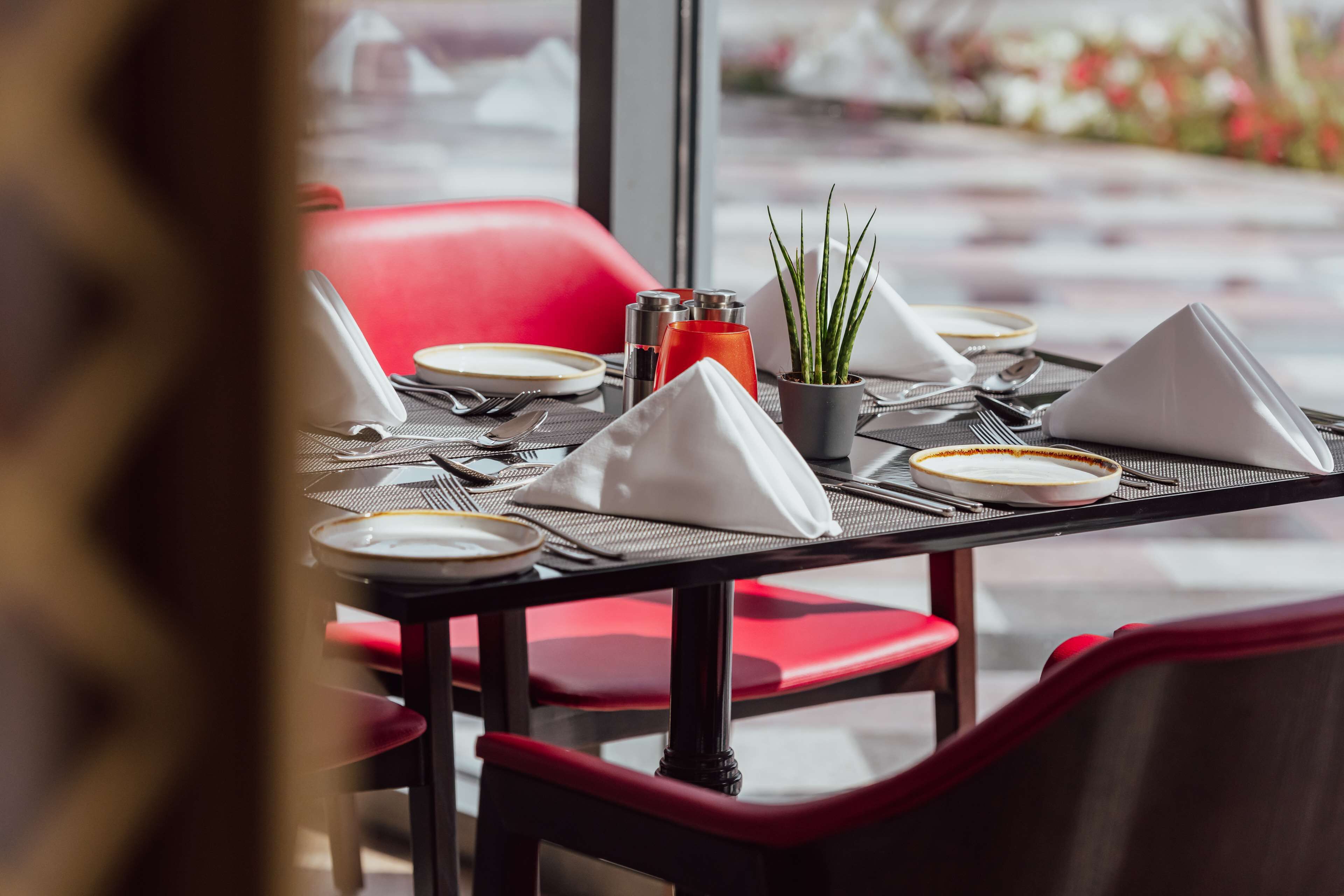 Radisson Blu Hotel Riyadh Convention And Exhibition Center 5*