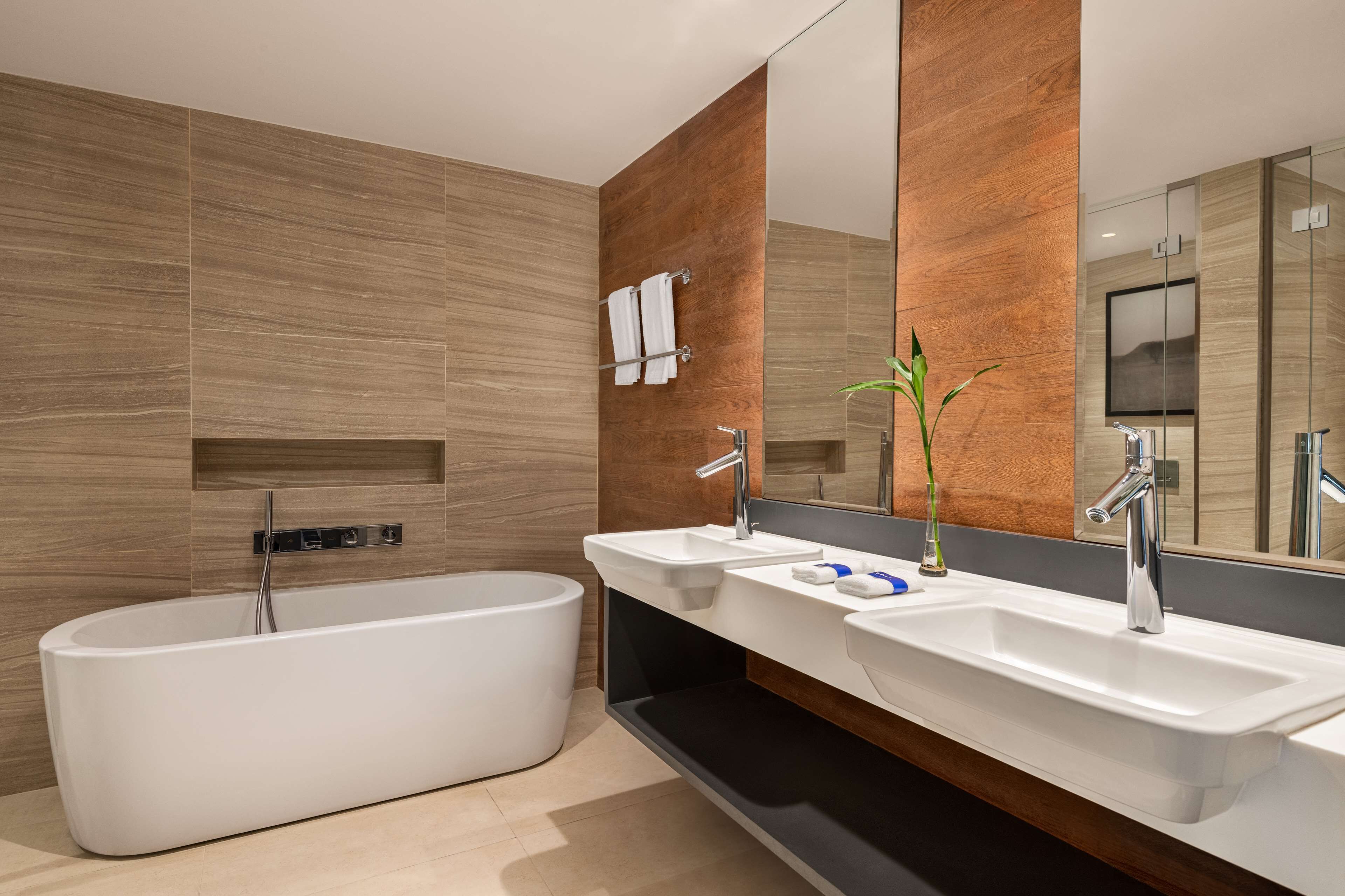 Radisson Blu Hotel Riyadh Convention And Exhibition Center 5*