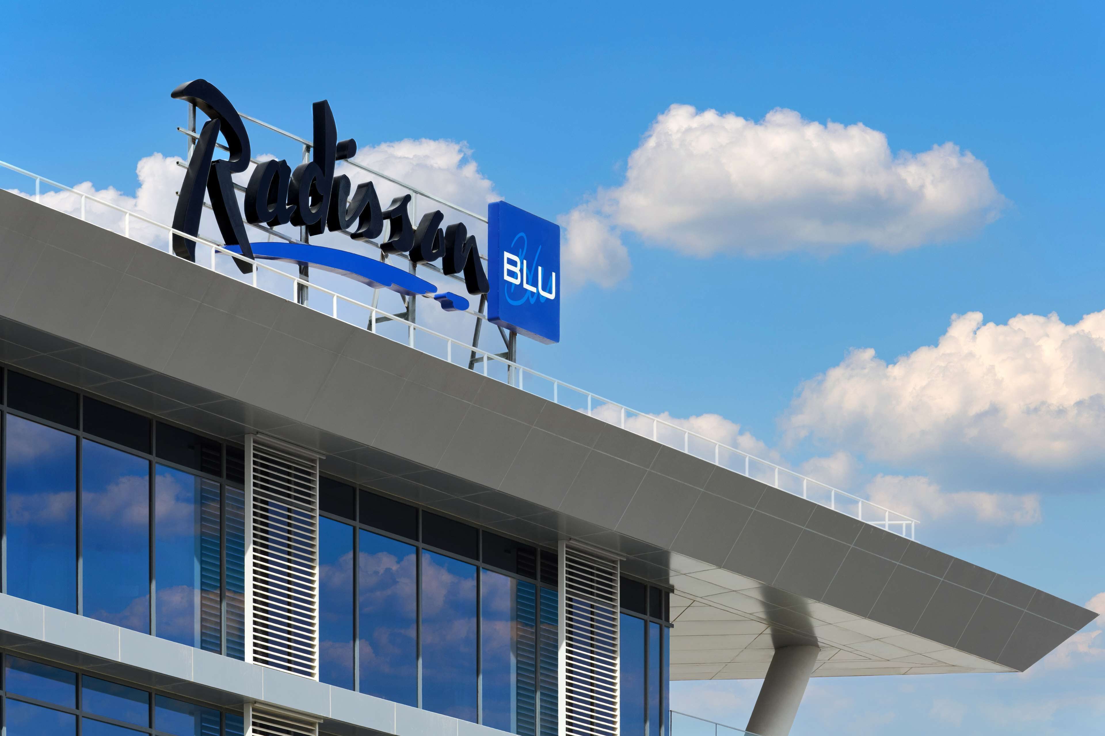 Radisson Blu Hotel Riyadh Convention And Exhibition Center 5*