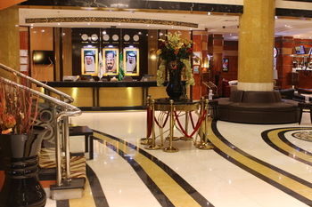 GOLDEN TULIP AL SHAKREEN 3*