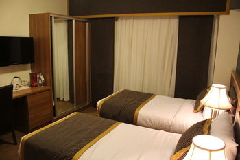 GOLDEN TULIP AL SHAKREEN 3*