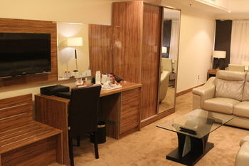 GOLDEN TULIP AL SHAKREEN 3*