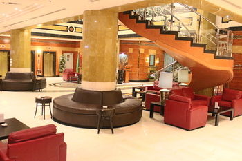GOLDEN TULIP AL SHAKREEN 3*