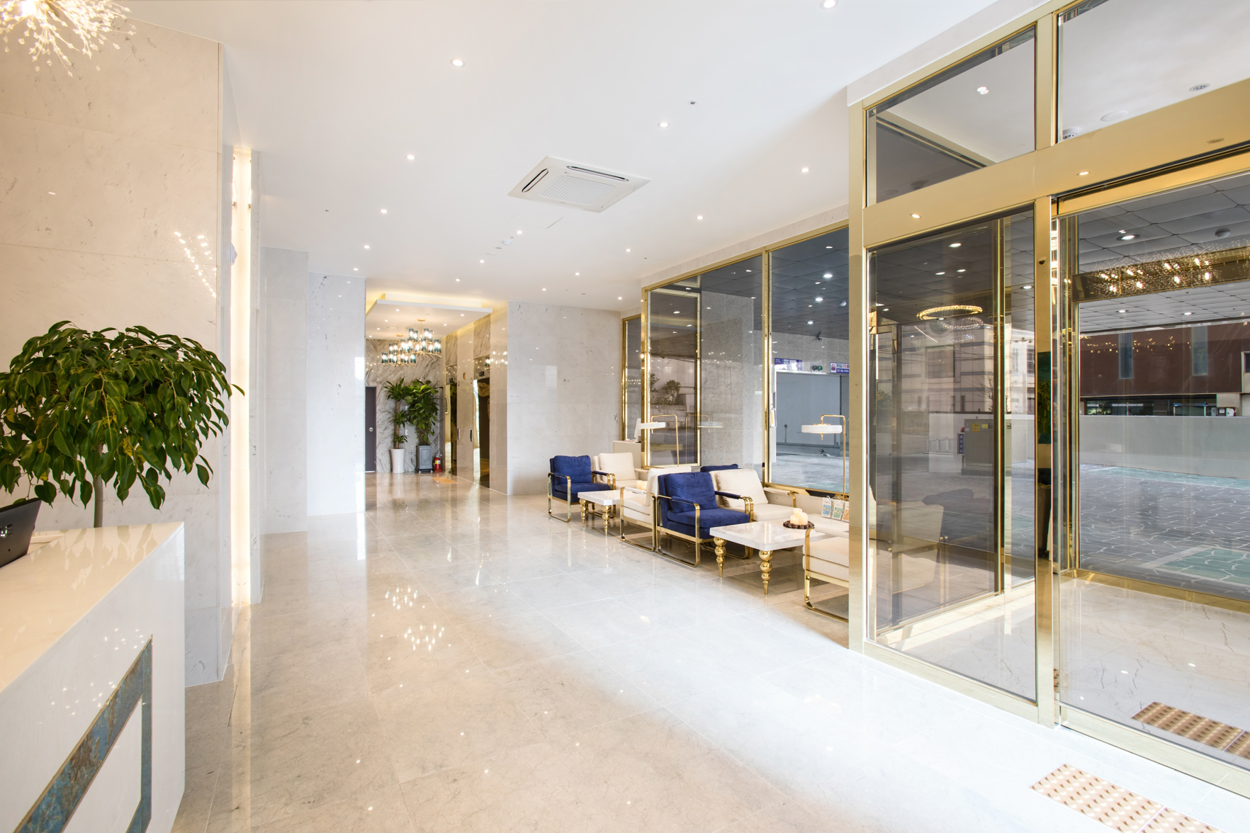 Baymond Hotel 3*