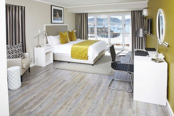 Simon's Town Quayside Hotel 3*