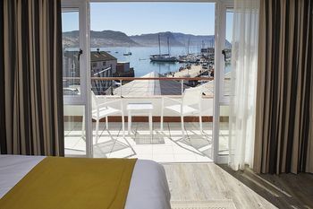 Simon's Town Quayside Hotel 3*