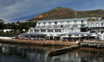 Simon's Town Quayside Hotel 3*