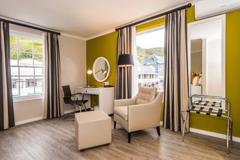 Simon's Town Quayside Hotel 3*