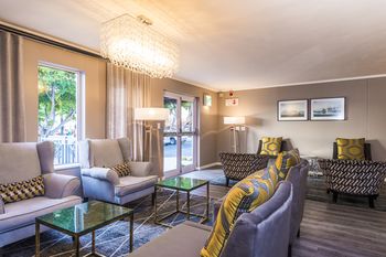 Simon's Town Quayside Hotel 3*