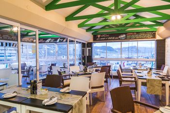 Simon's Town Quayside Hotel 3*