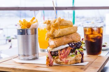 Simon's Town Quayside Hotel 3*
