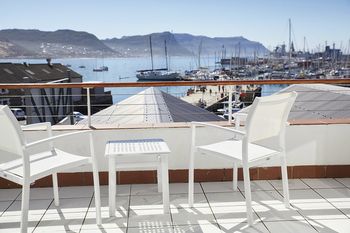 Simon's Town Quayside Hotel 3*