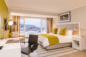 Simon's Town Quayside Hotel 3*