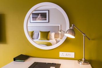 Simon's Town Quayside Hotel 3*