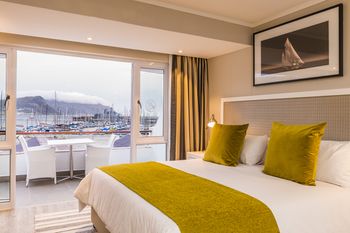 Simon's Town Quayside Hotel 3*