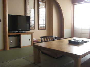 Mt. Fuji View Onsen Ooike Hotel 3*