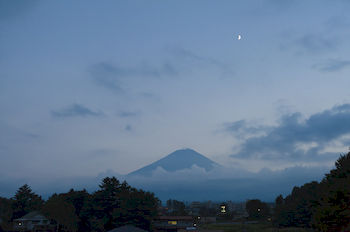 Mt. Fuji View Onsen Ooike Hotel 3*