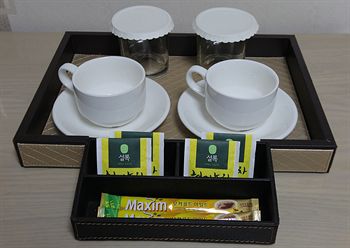 Hotel Daewoo Inn 3*