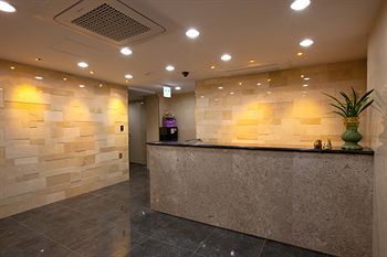 Hotel Daewoo Inn 3*