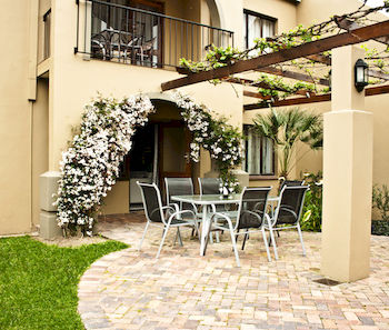 Devonvale Golf & Wine Estate 0*